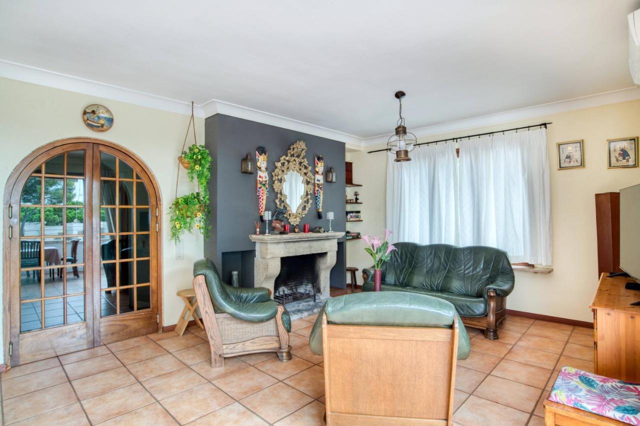 Casa Isabel Villa กาลองเย ภายนอก รูปภาพ